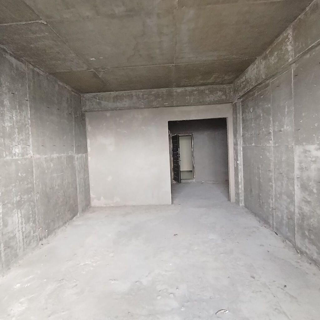 3 otaqlı, Yeni tikili, 148 kv. m