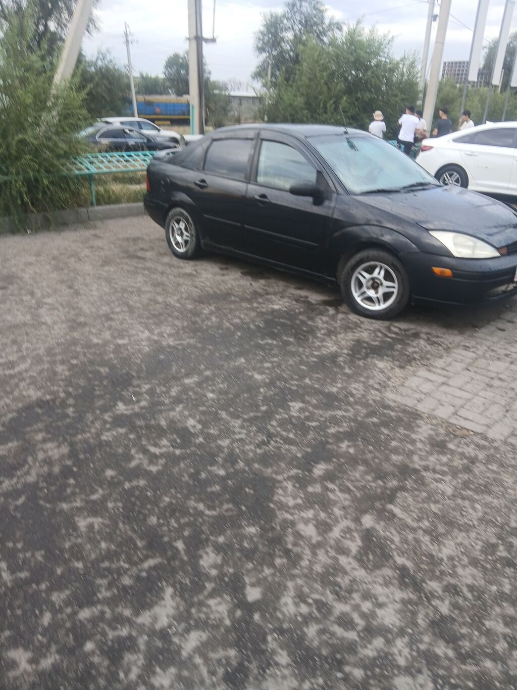 Ford Focus: 2000 г., 2 л, Автомат, Бензин, Седан: фото 4