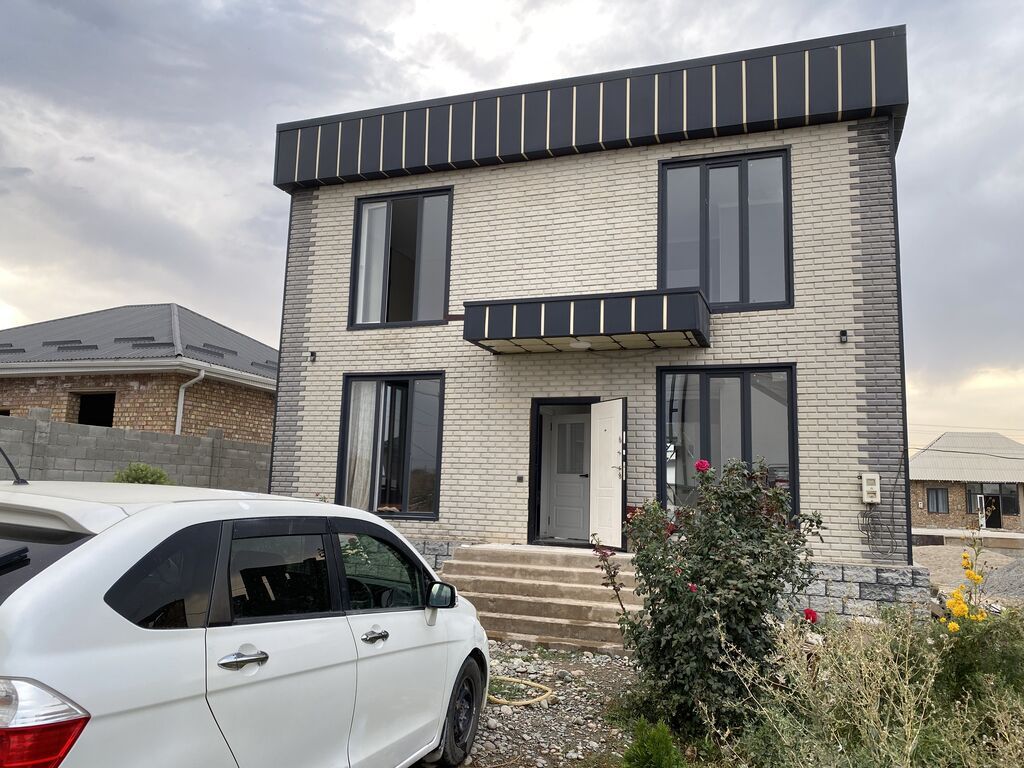 4 комнаты, 140 м², 4 соток, Бишкек, Оскон-ордо ж/м Агентство недвижимости: фото 3