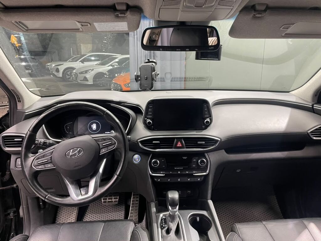 Hyundai Santa Fe: 2019 г., 2 л, Автомат, Бензин, Кроссовер: фото 5