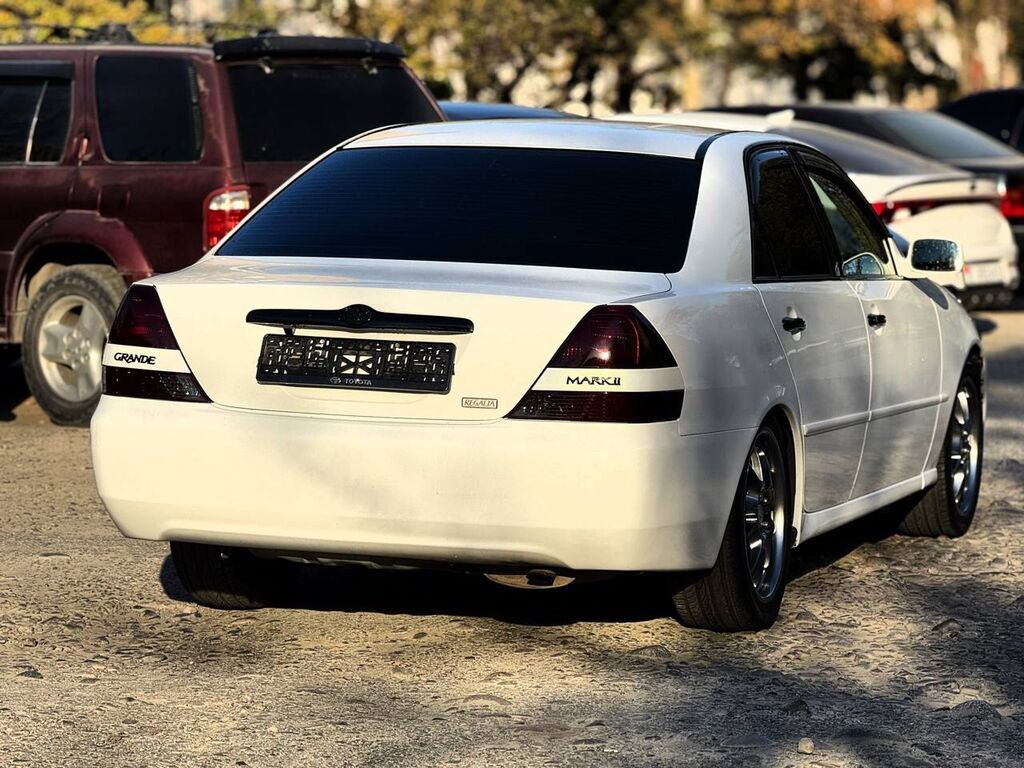 Toyota Mark II: 2002 г., 2.5 л, Автомат, Бензин, Седан: фото 5