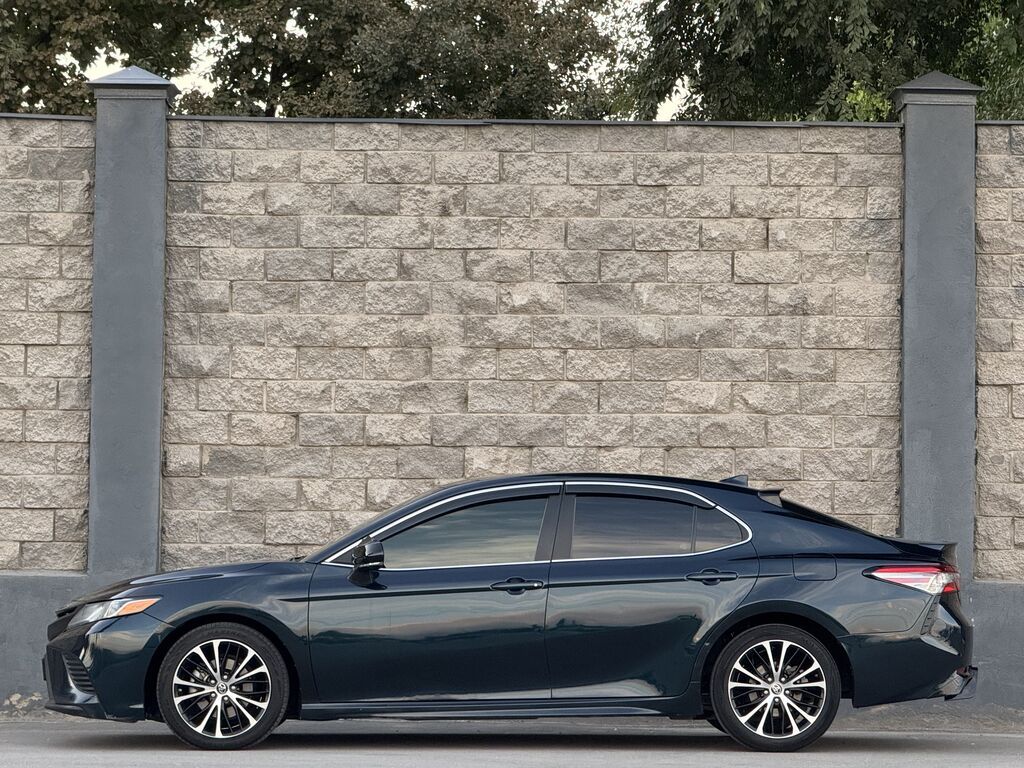 Toyota Camry: 2019 г., 2.5 л, Автомат, Бензин, Седан: фото 6