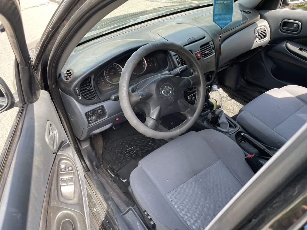 Nissan Almera: 2005 г., 1.5 л, Механика, Бензин, Седан: фото 8