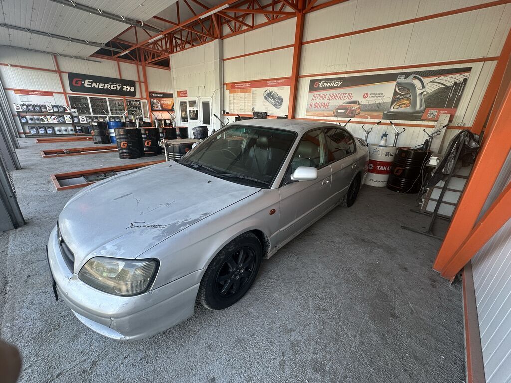 Subaru Legacy: 2001 г., 0.2 л, Автомат, Бензин: фото 1