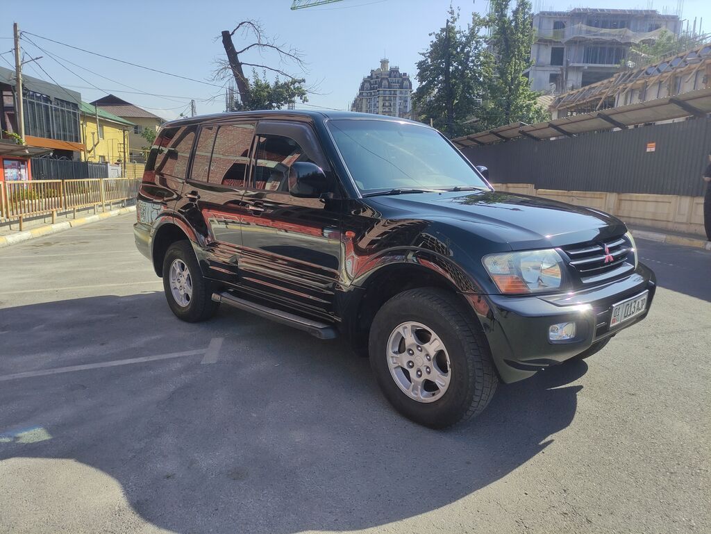 Mitsubishi Pajero: 2001 г., 3.2 л, Механика, Дизель, Внедорожник: фото 2