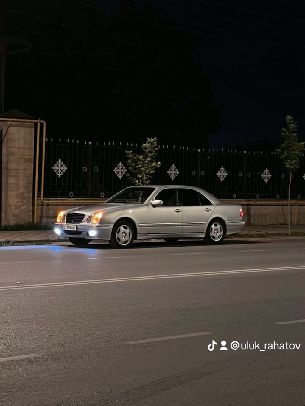 Mercedes-Benz E-Class: 2001 г., 3.2 л, Автомат, Бензин, Седан: фото 6