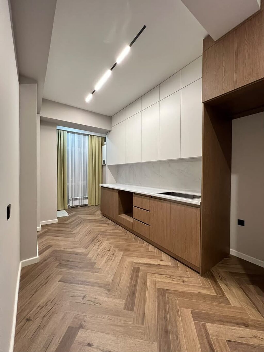1 комната, 43 м², Элитка, 11 этаж, Дизайнерский ремонт: фото 3