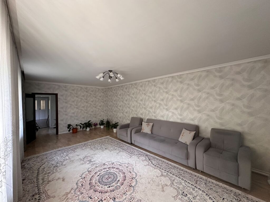 5 комнат, 130 м², 5 соток, Бишкек, Собственник: фото 2