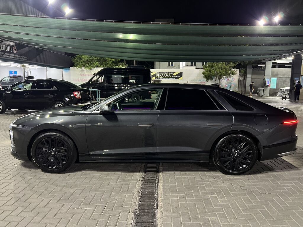 Hyundai Grandeur: 2023 г., 2.5 л, Автомат, Бензин, Седан: фото 4