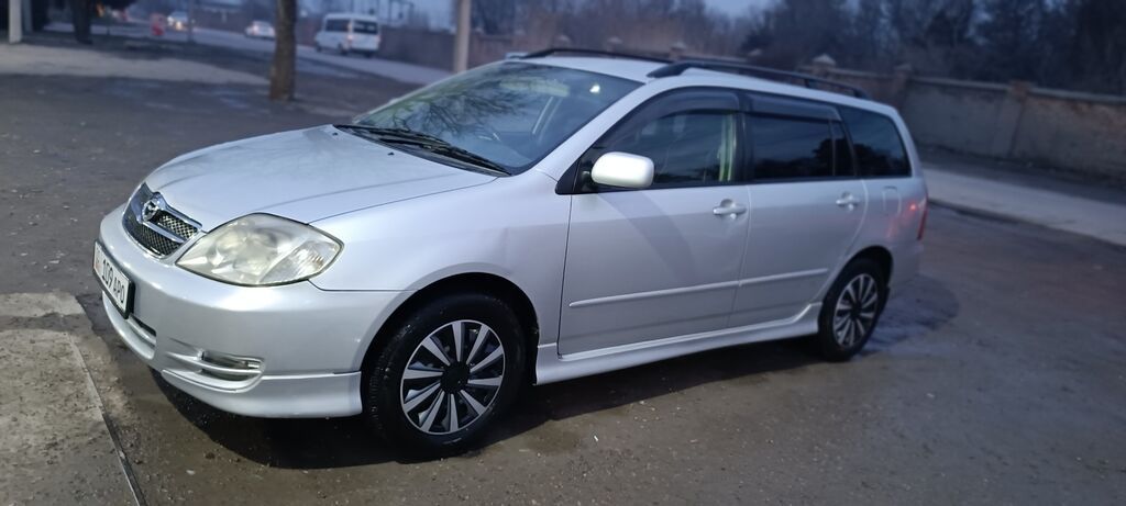 Toyota Corolla: 2003 г., 1.8 л, Автомат, Бензин, Универсал: фото 4