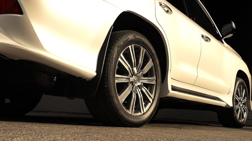 Lexus LX: 2019 г., 5.7 л, Автомат, Бензин, Внедорожник: фото 8