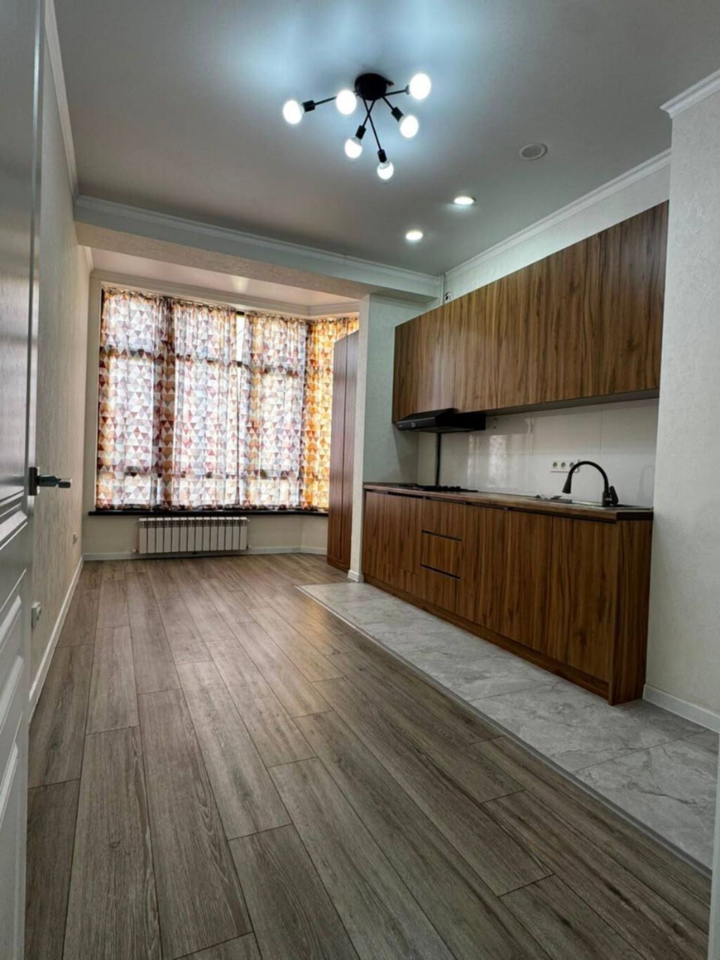 1 комната, 49 м², Джал мкр (в т.ч. Верхний, Нижний, Средний) Элитка, 9 этаж, Евроремонт: фото 4