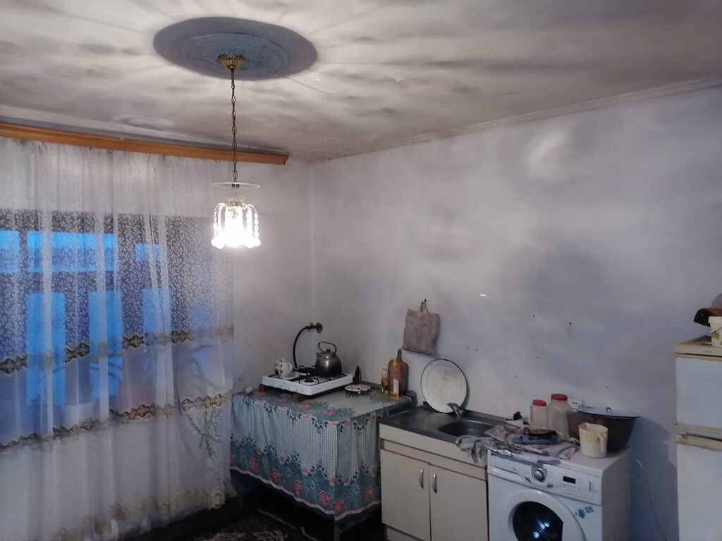 3 otaqlı, 100 kv. m, Kredit yoxdur, Orta təmir