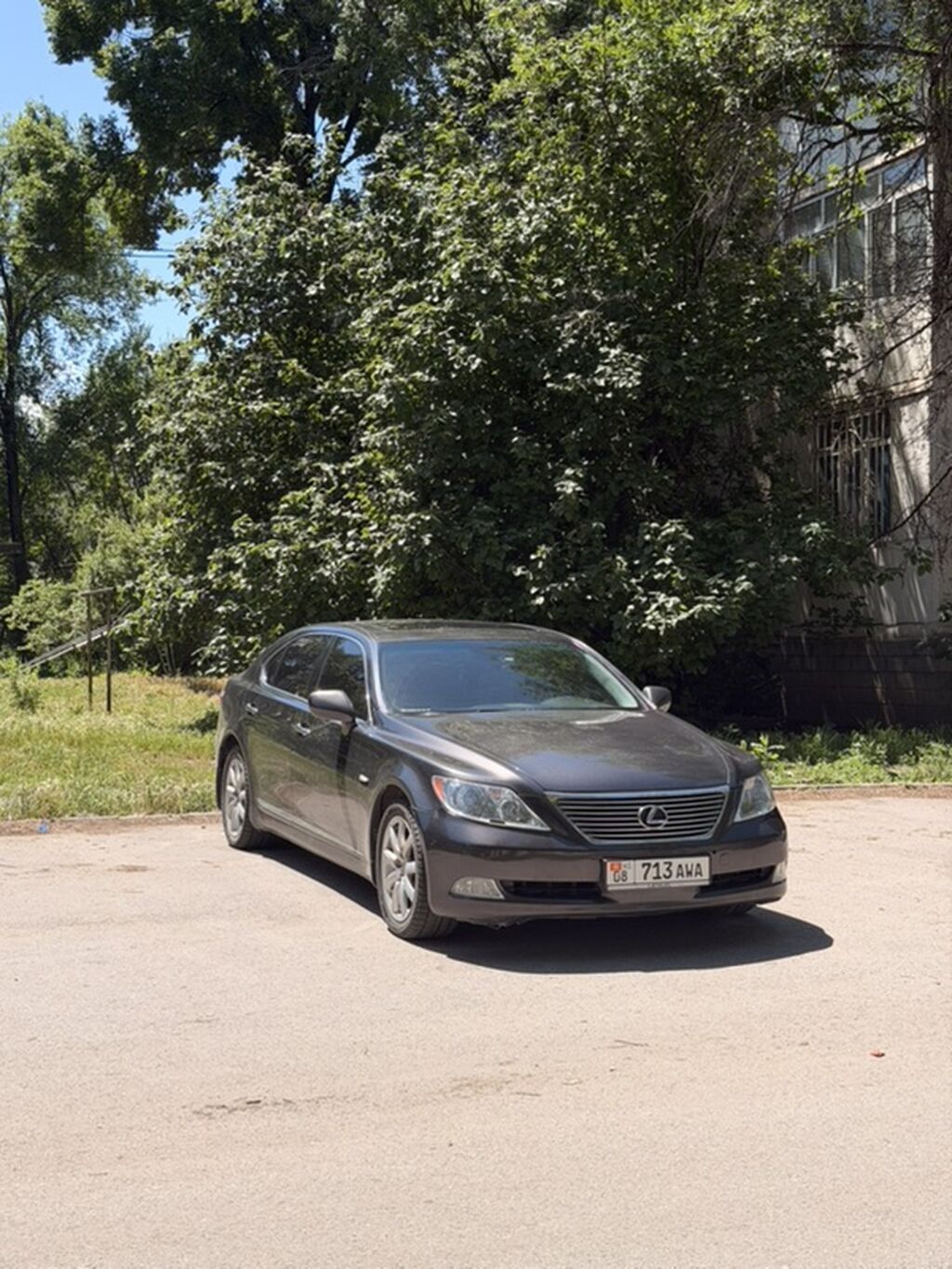 Lexus LS: 2008 г., 4.6 л, Автомат, Бензин, Седан — фото 3
