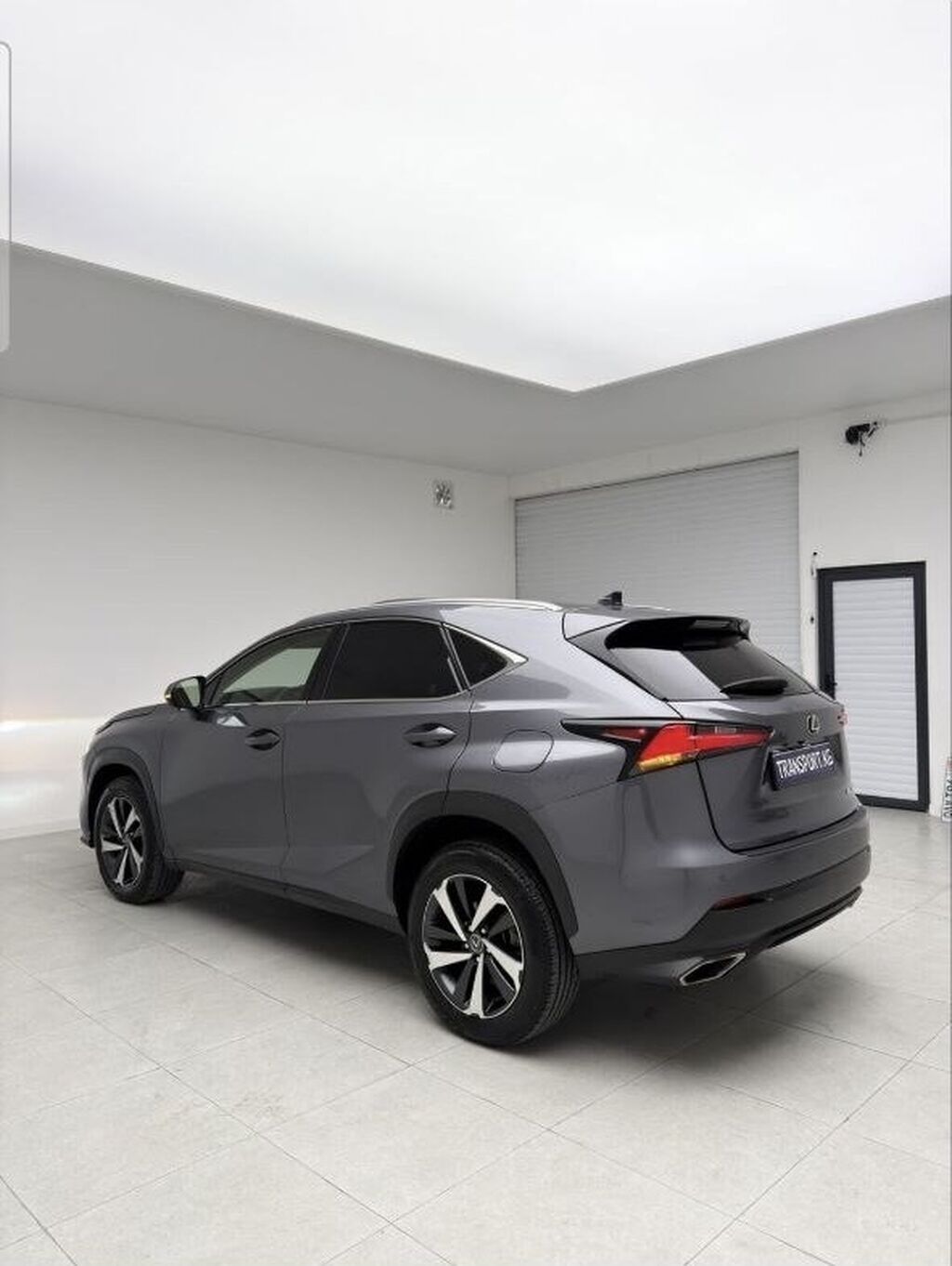 Lexus NX: 2021 г., 2 л, Автомат, Бензин, Кроссовер: фото 6