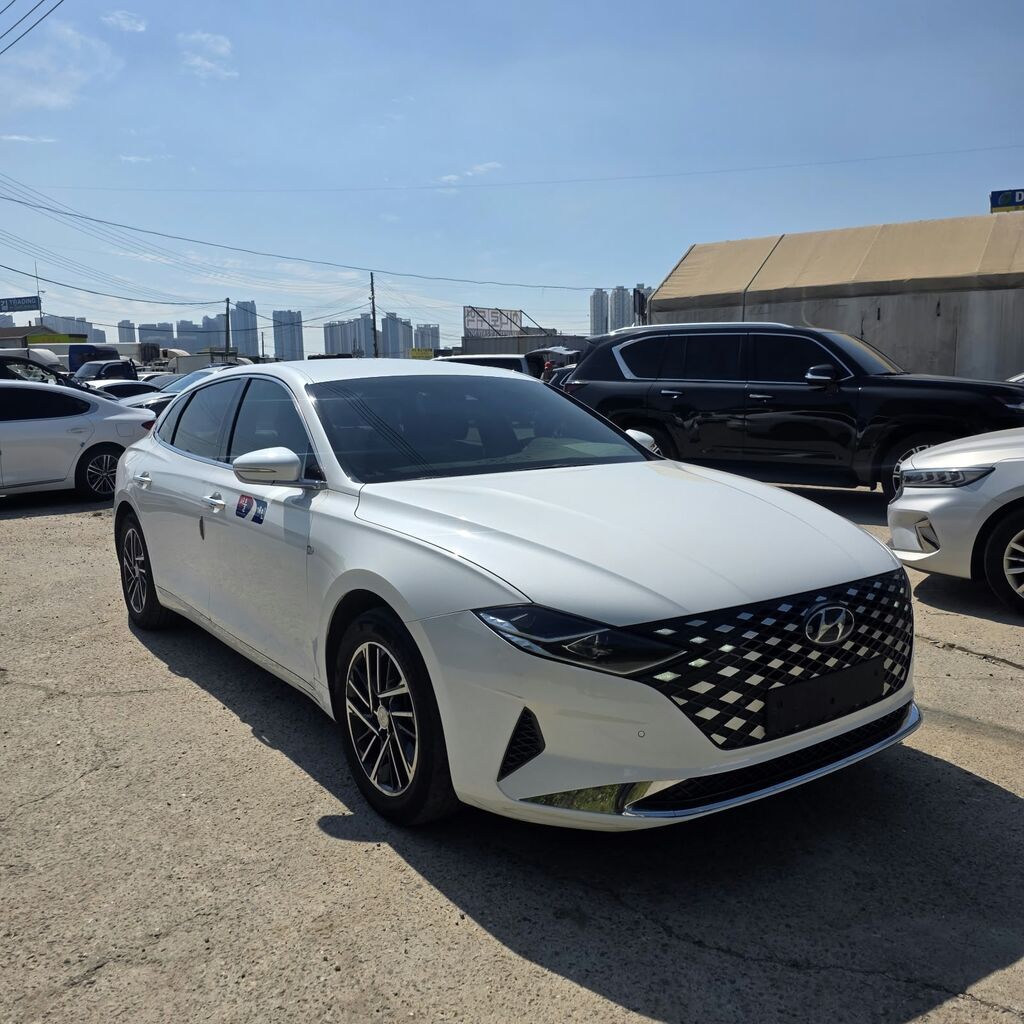 Hyundai Grandeur: 2020 г., 3 л, Автомат, Газ, Хэтчбэк: фото 2