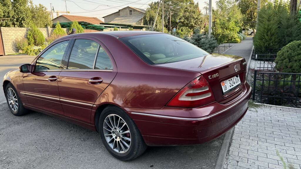 Mercedes-Benz C-Class: 2002 г., 1.8 л, Автомат, Бензин, Седан: фото 3