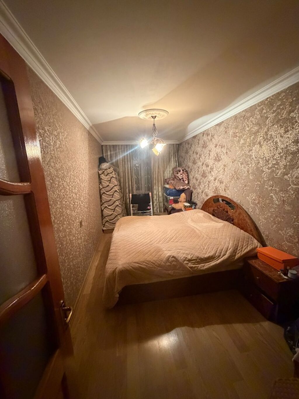 Bakı, Bakıxanov qəs., 3 otaqlı, Köhnə tikili, 76 kv. m