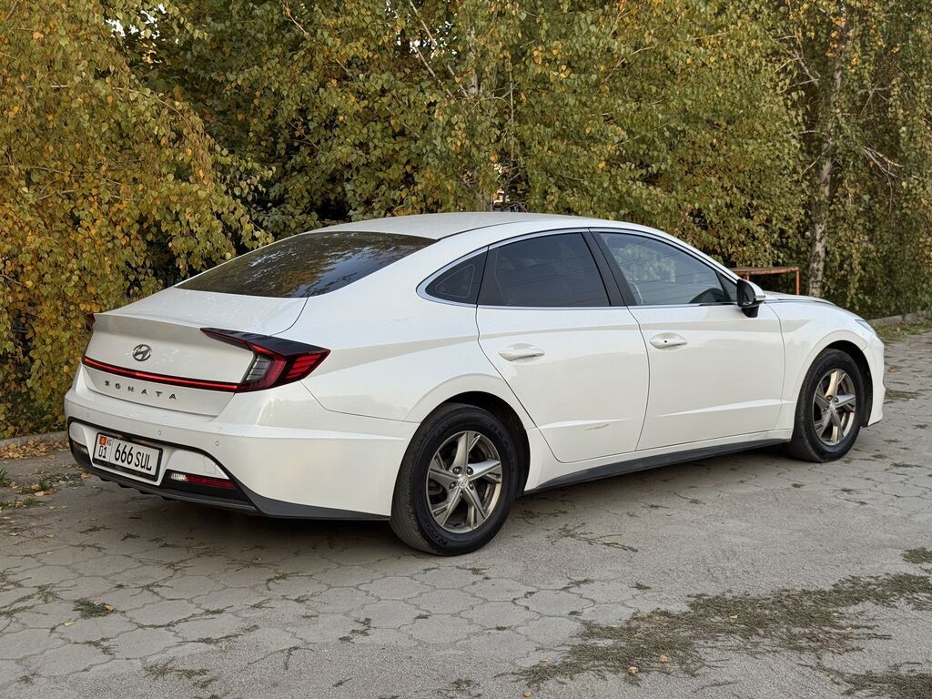 Hyundai Sonata: 2019 г., 2 л, Автомат, Газ, Седан: фото 3