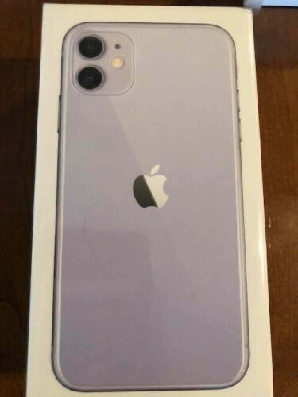 Айфон 11 фиолетовый коробка