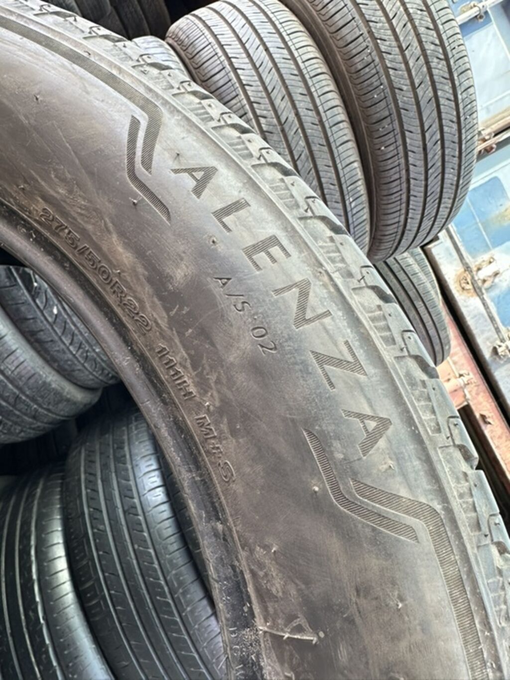 Шины 275 / 50 / R 22, Всесезонная, Б/у, Пара, Внедорожные (АТ/МТ), США, Bridgestone — фото 3