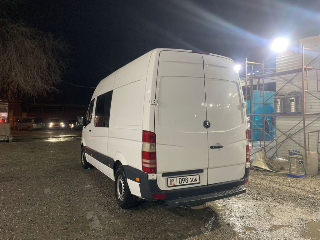 Mercedes-Benz Спринтер: 2009 г., 2.2 л, Механика, Дизель, Фургон: фото 6