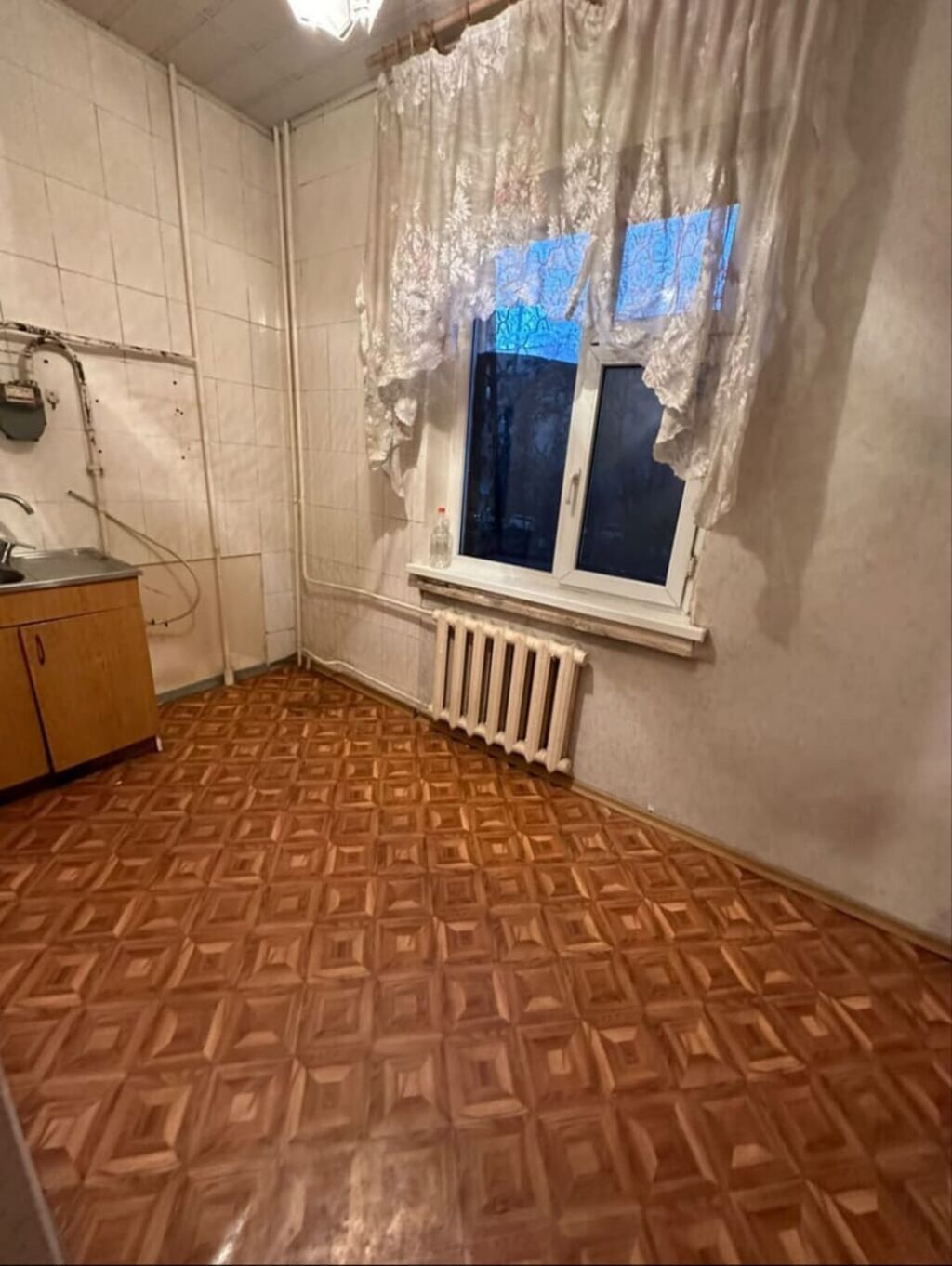 1 комната, 35 м², Аламедин-1 мкр 105 серия, 2 этаж, Старый ремонт: фото 2