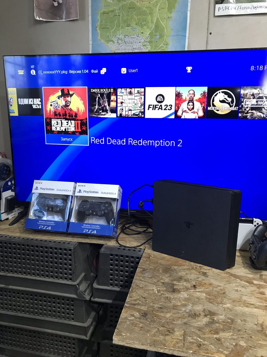 PS4 (Sony Playstation 4): PlayStation 4 slim 500gb прошитая записано 11 игр, приставка привозная