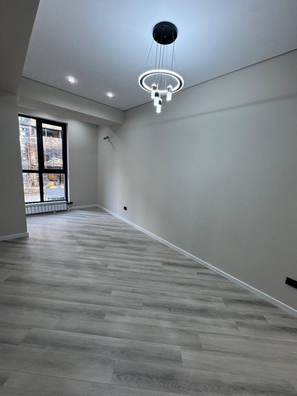 3 комнаты, 107 м², Южная Магистраль Элитка, 2 этаж, Дизайнерский ремонт: фото 3