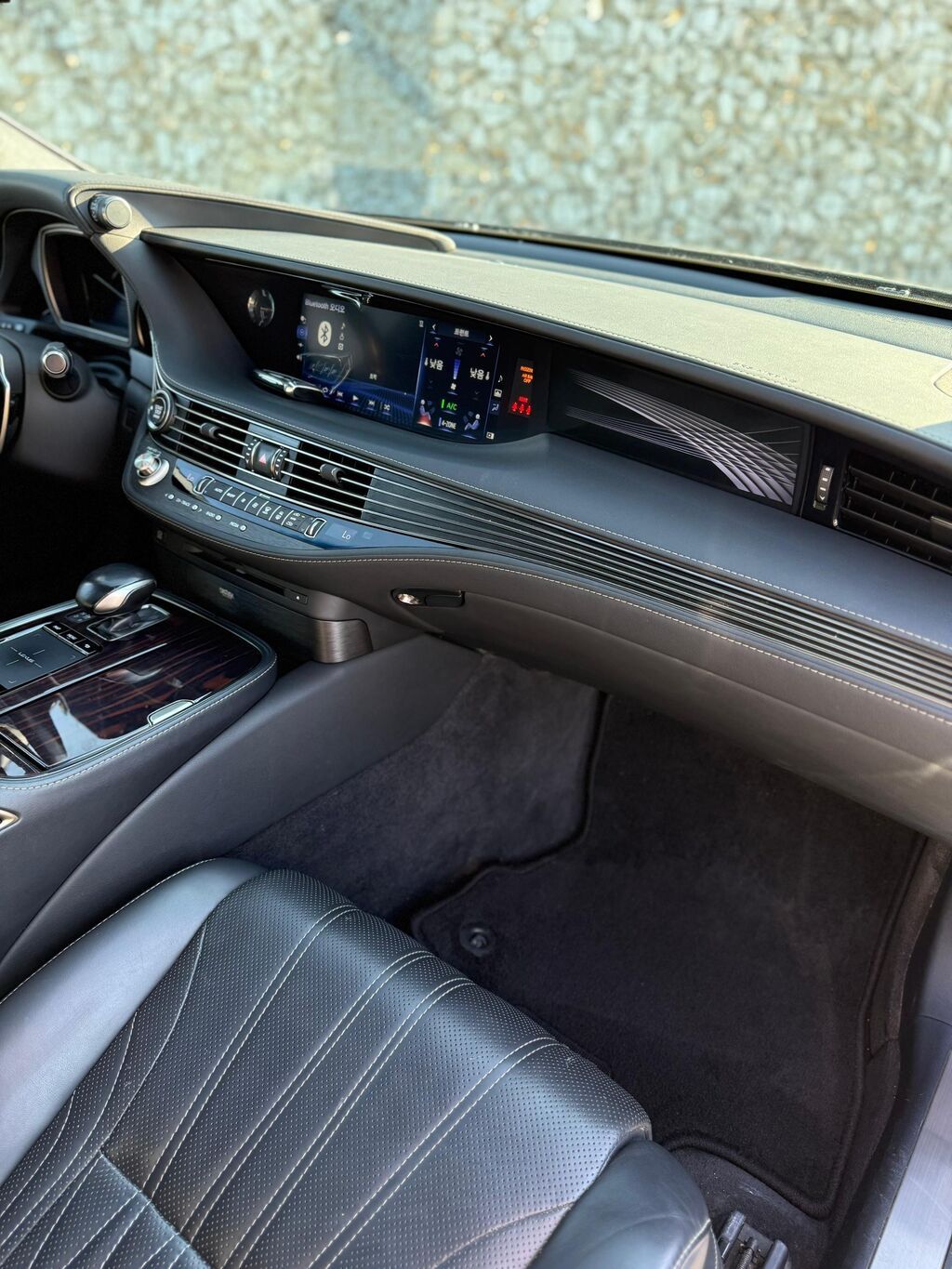 Lexus LS: 2019 г., 3.5 л, Автомат, Бензин, Седан: фото 7