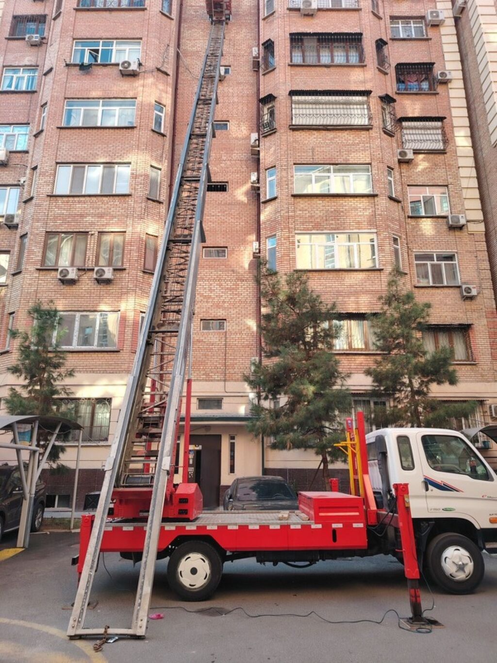 Услуги автолифта 24/7 - Подъём грузов на высоту до 25-го этажа. -: фото 4