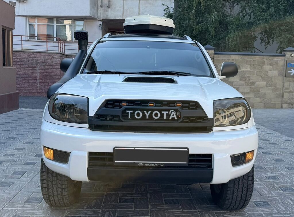 Toyota 4Runner: 2004 г., 4 л, Автомат, Газ, Внедорожник: фото 3