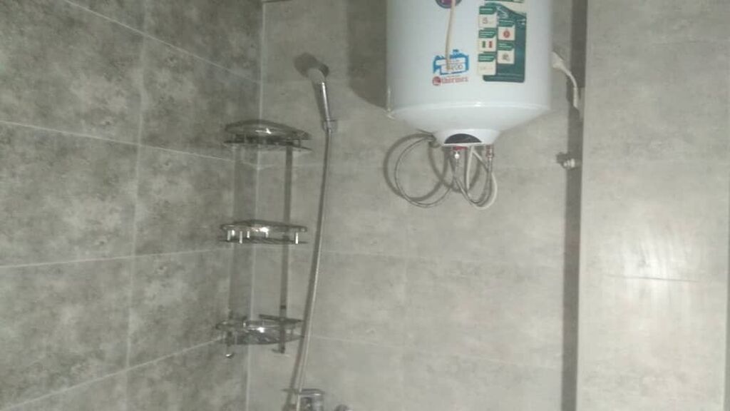 Делаю ремонт квартир и домов, плиточные,: 1000 KGS ᐈ Ремонт под ключ ...