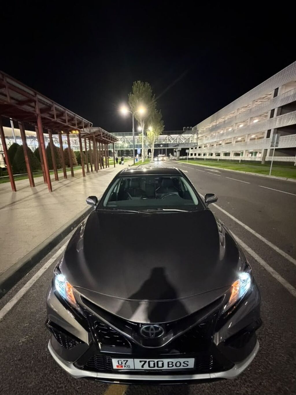 Toyota Camry: 2021 г., 2.5 л, Автомат, Бензин, Седан: фото 5