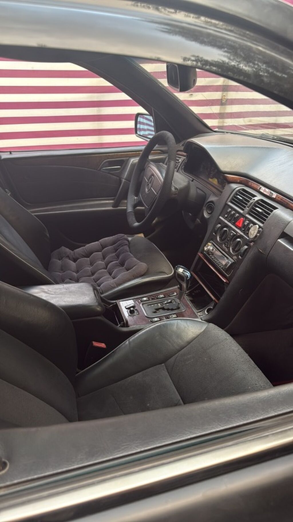 Mercedes-Benz E-Class: 1998 г., 3.2 л, Автомат, Бензин, Седан: фото 4