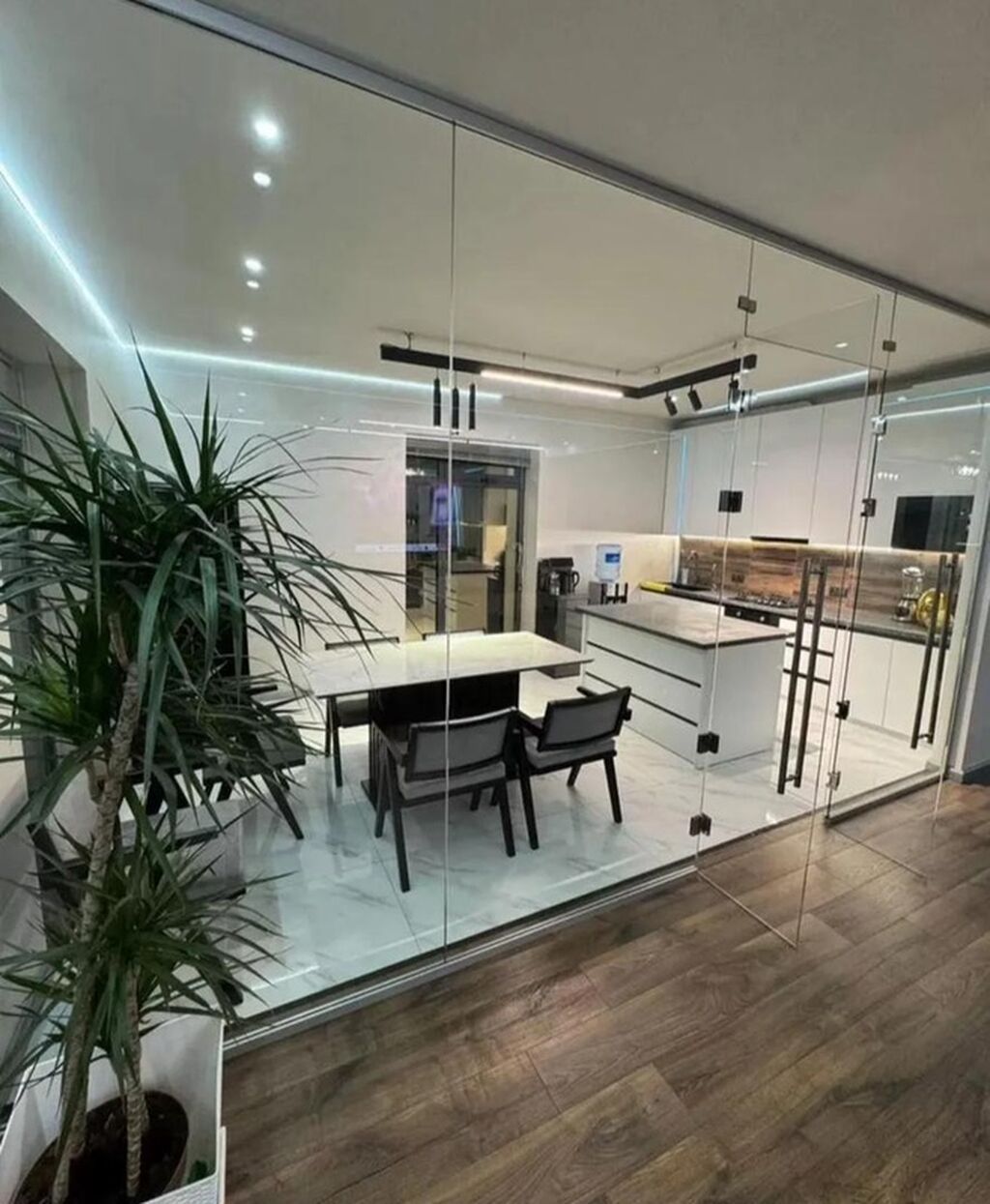 450 м², 5 комнат: фото 7