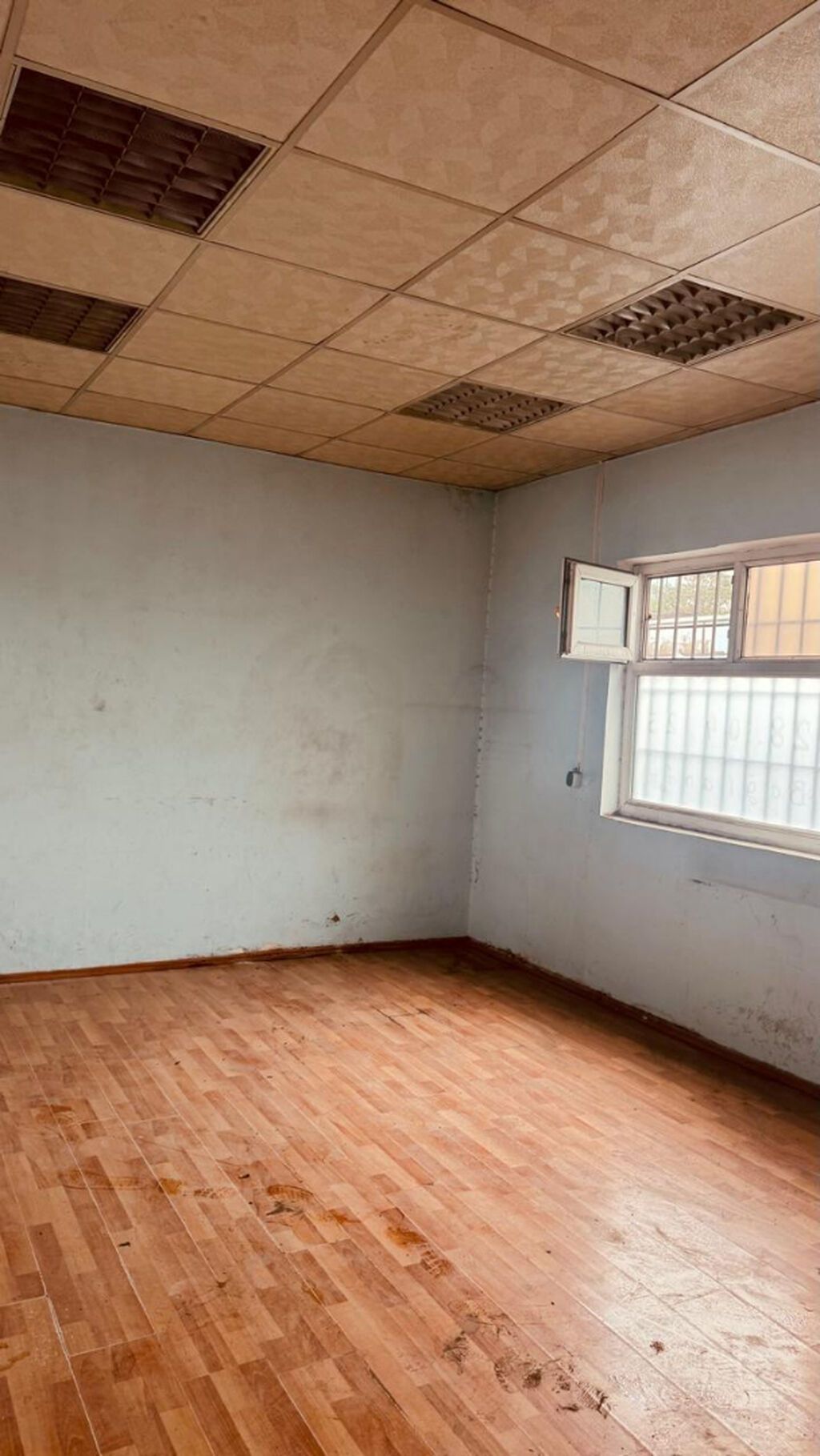 Kirayə anbar – Ziya Bünyadov prospekti, “Elit” ticarət mərkəzinin