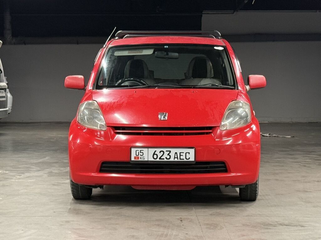 Toyota Passo: 2004 г., 1 л, Автомат, Бензин, Седан: фото 2