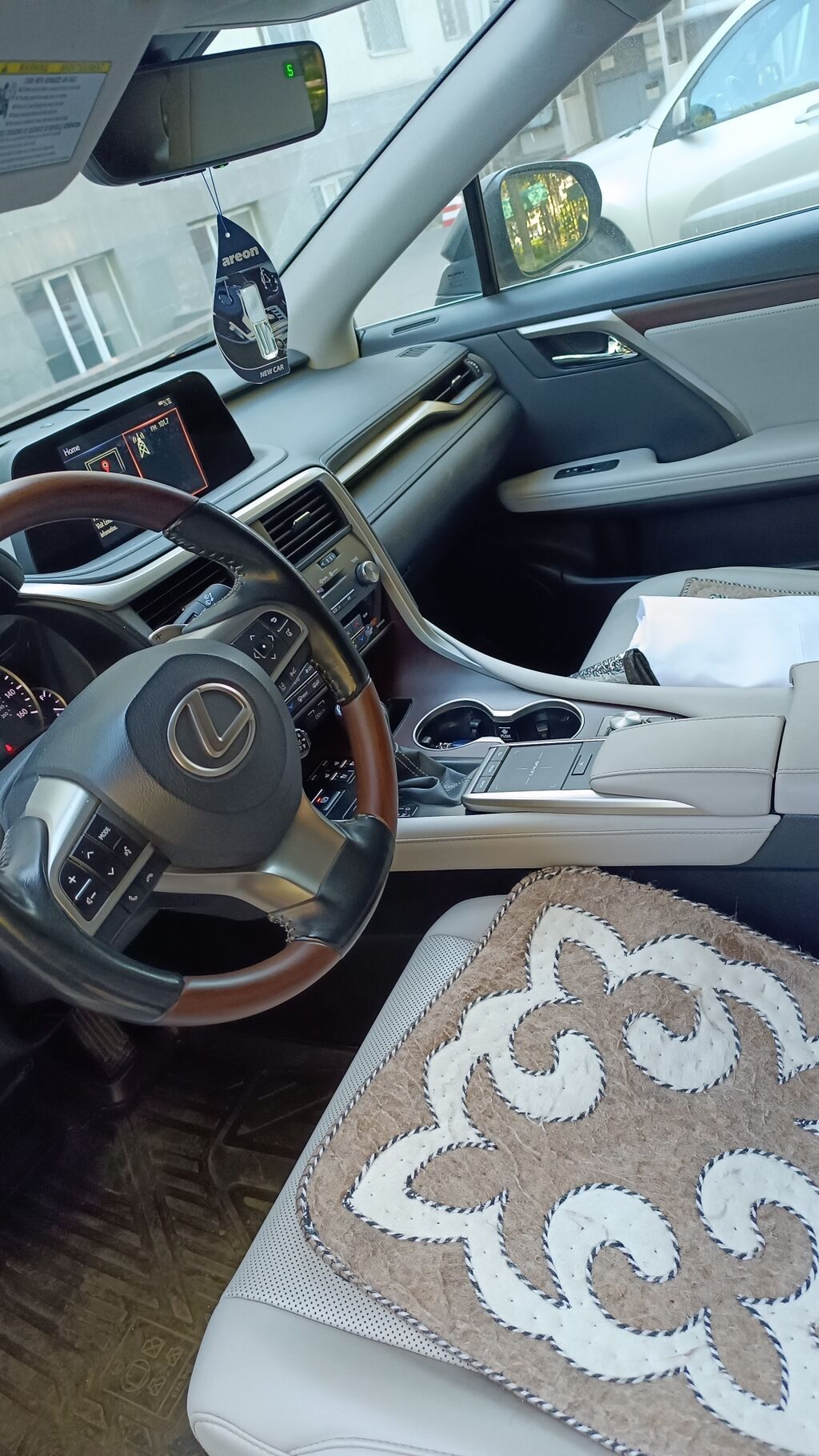 Lexus RX: 2020 г., 3.5 л, Автомат, Бензин, Кроссовер: фото 3