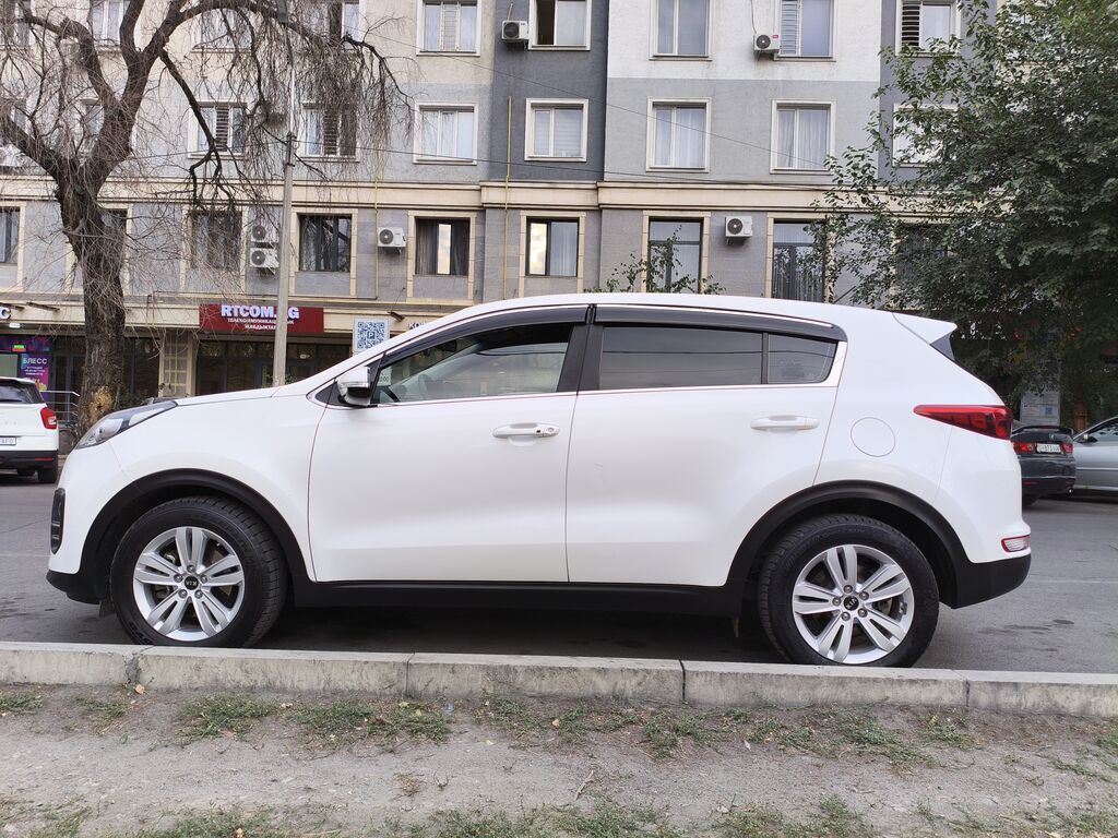 Kia Sportage: 2017 г., 1.7 л, Автомат, Дизель, Кроссовер: фото 4