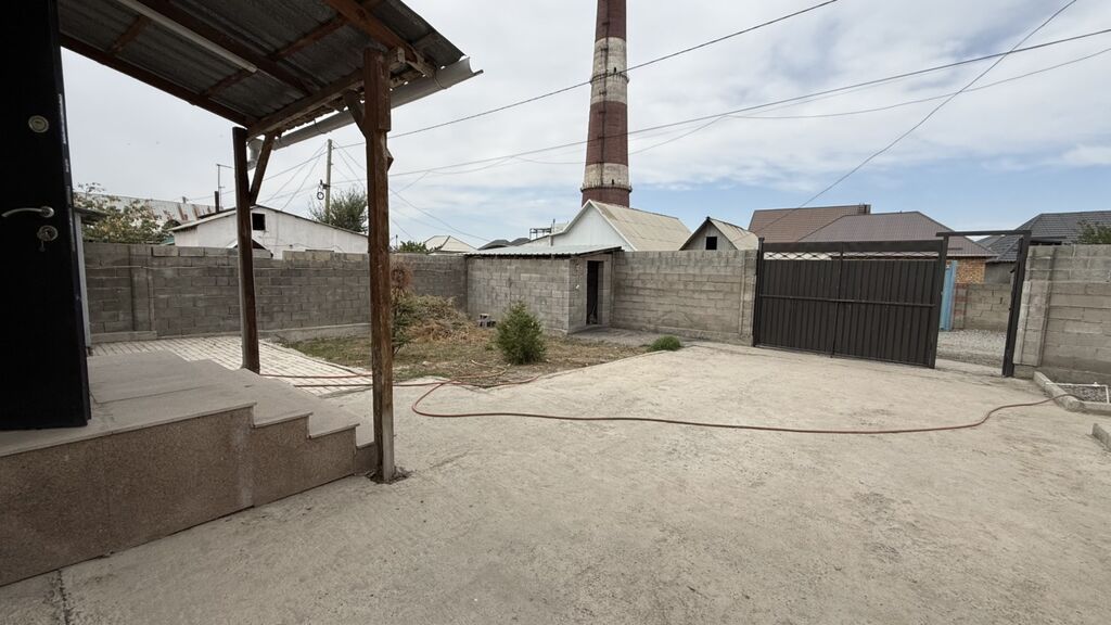 3 комнаты, 120 м², 4 соток, Бишкек, Ак-Ордо 3 ж/м Собственник: фото 2