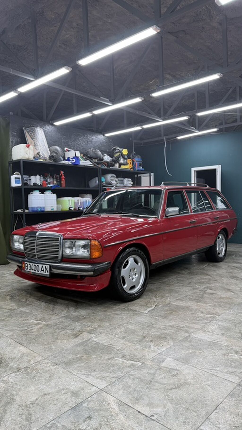 Mercedes-Benz W123: 1984 г., 3 л, Механика, Дизель, Универсал: фото 3