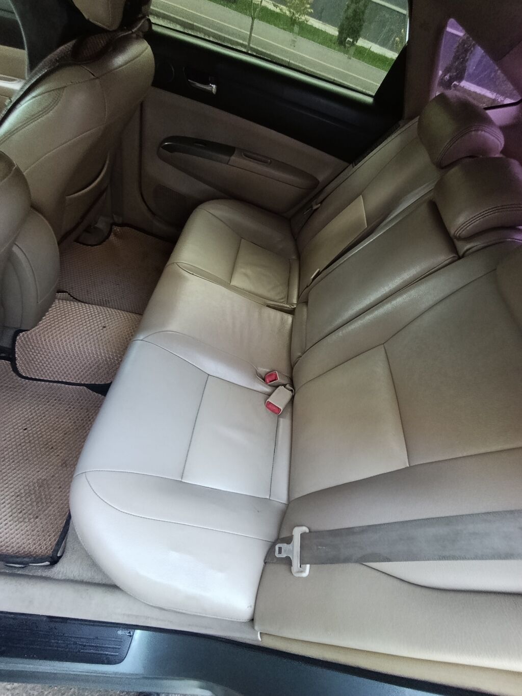 Toyota Prius: 2005 г., 1.5 л, Вариатор, Гибрид, Хэтчбэк: фото 8