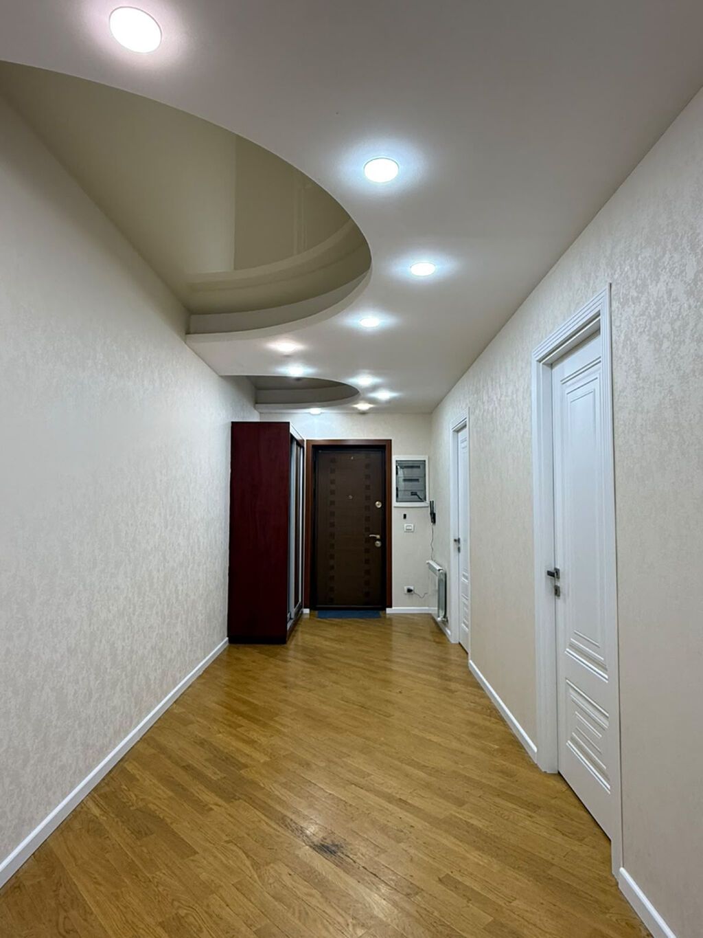Xətai metrosu yaxınlığında 3 otaqlı, 130 m² kirayə mənzil Ünvan