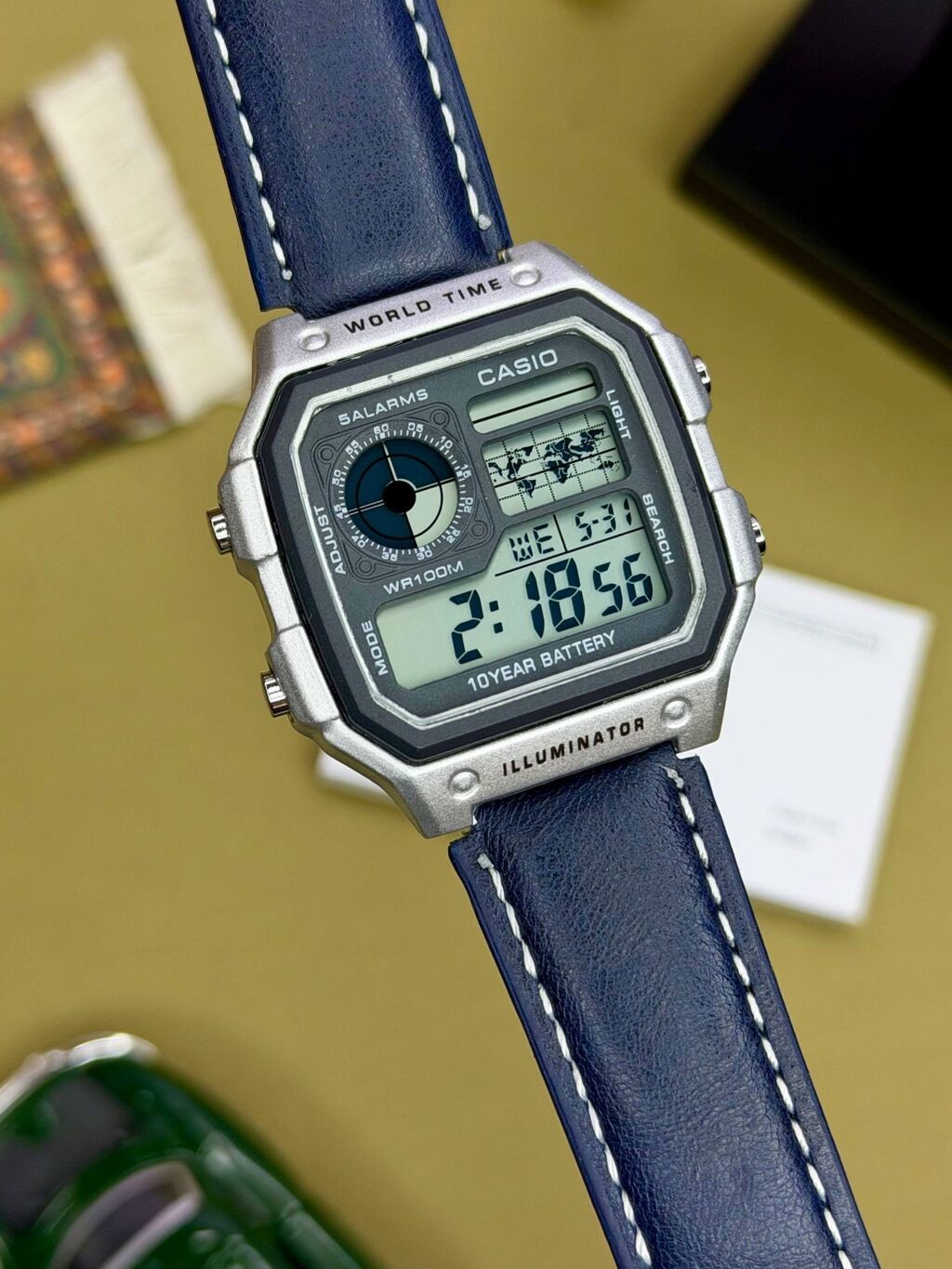 Casio World Time (Illuminator) rəqəmsal qol saatı Xüsusiyyətlər: -