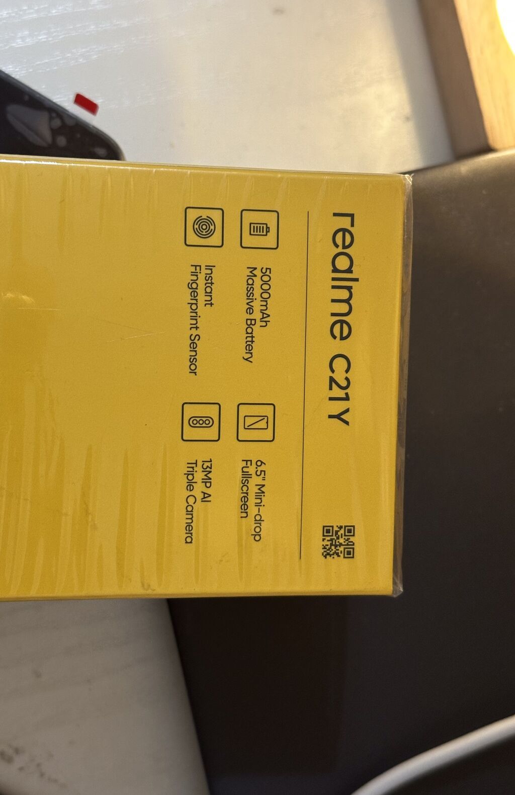 Realme C21Y, Б/у, 64 ГБ, цвет - Черный, 2 SIM — фото 5