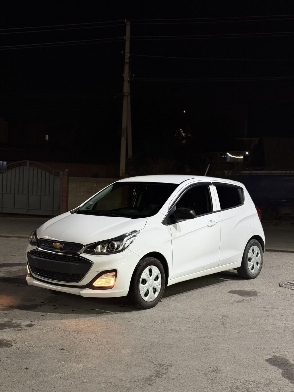 Chevrolet Spark: 2020 г., 1 л, Автомат, Бензин, Хэтчбэк: фото 3