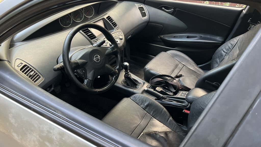 Nissan Primera: 2003 г., Механика, Бензин, Хэтчбэк: фото 7