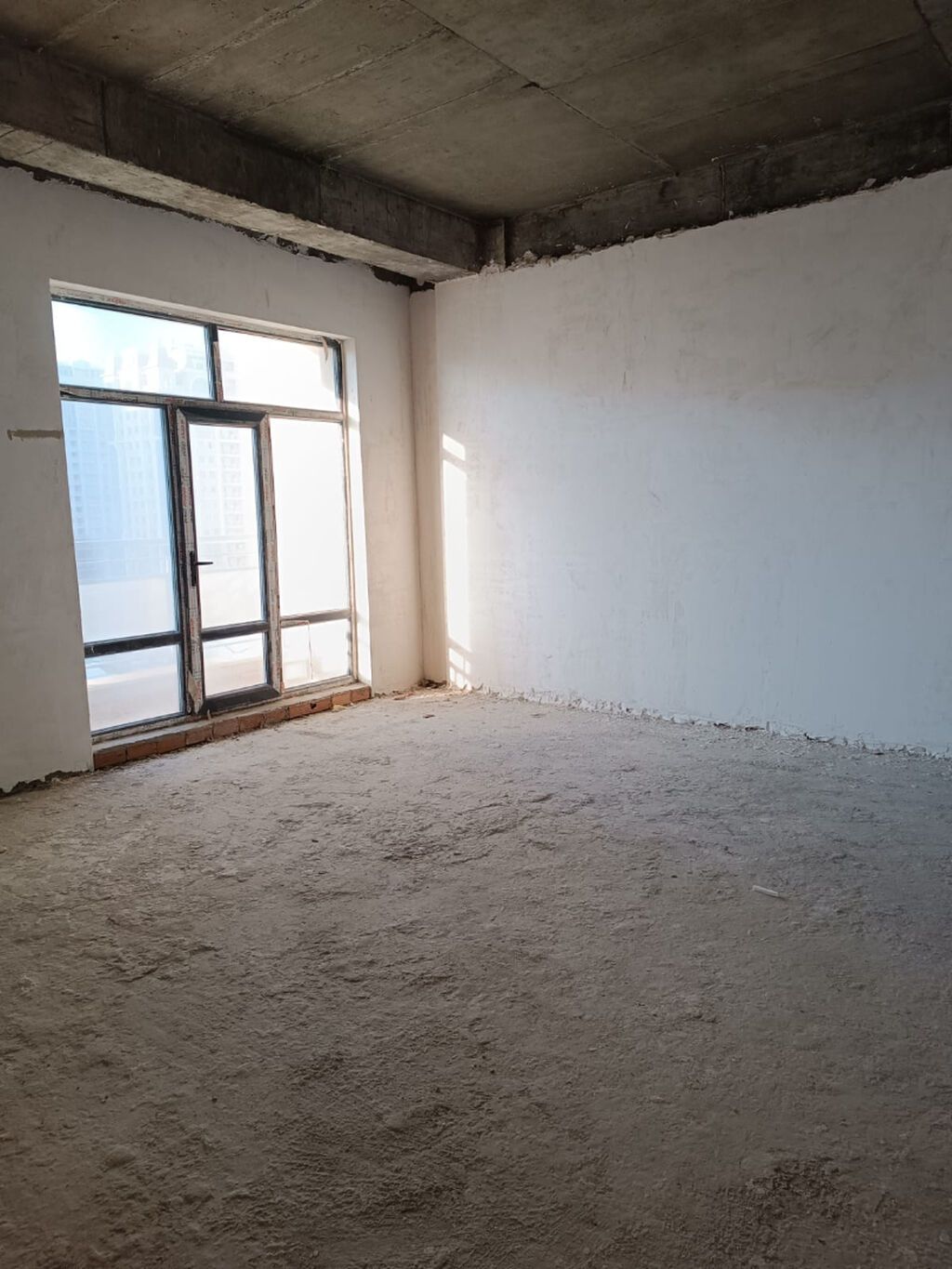 Bakı Şəhəri Nəsimi rayonu, Xətai prospekti 2 Yaşıl bazar ilə