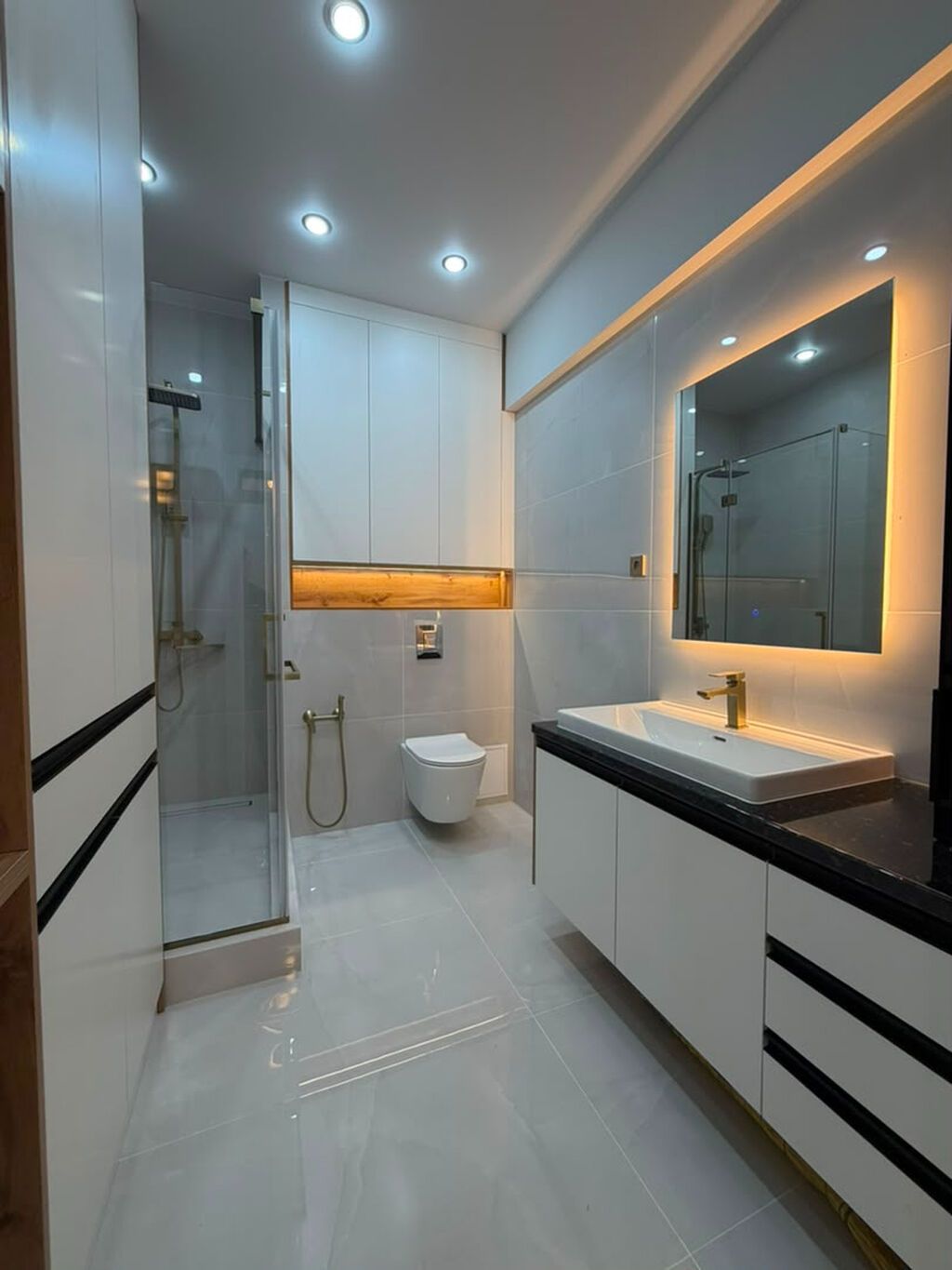 4 комнаты, 105 м², Южная Магистраль Элитка, 3 этаж, Дизайнерский ремонт: фото 3